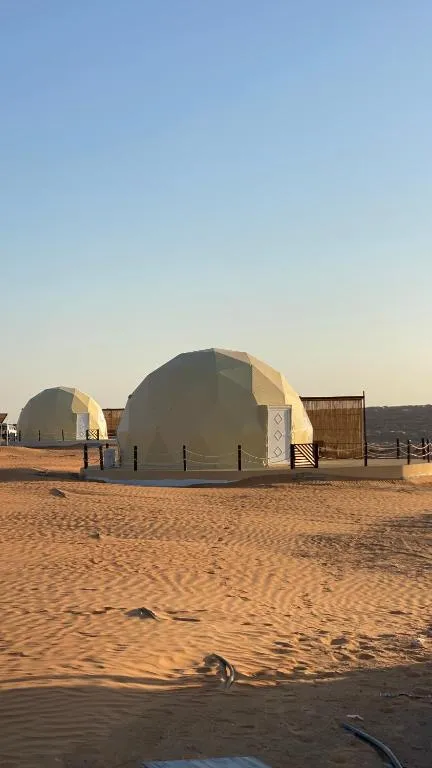 Essa camp, hotel in Al Raka