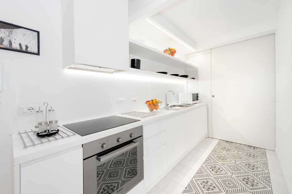 Vatican White Domus - 5