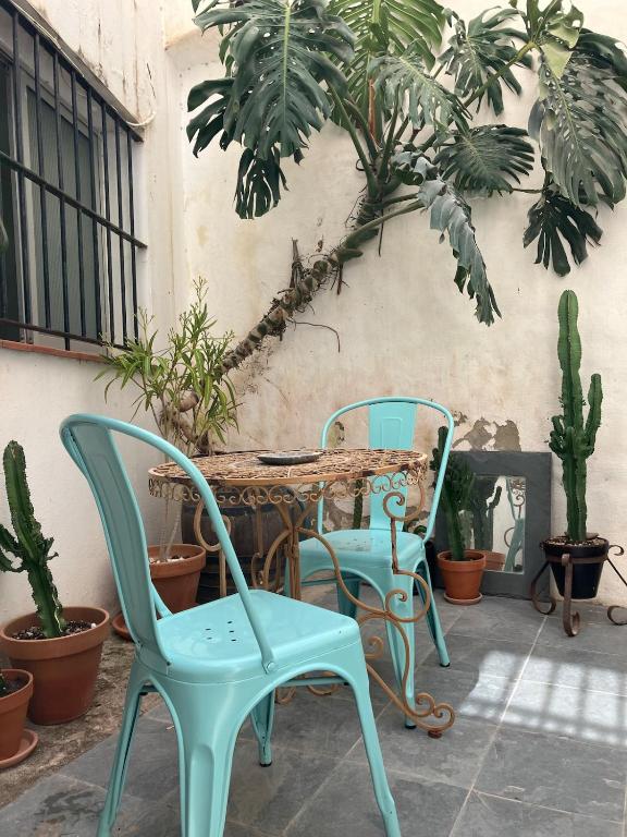 Charming Studio with Private Patio in Old Town, Tarifa