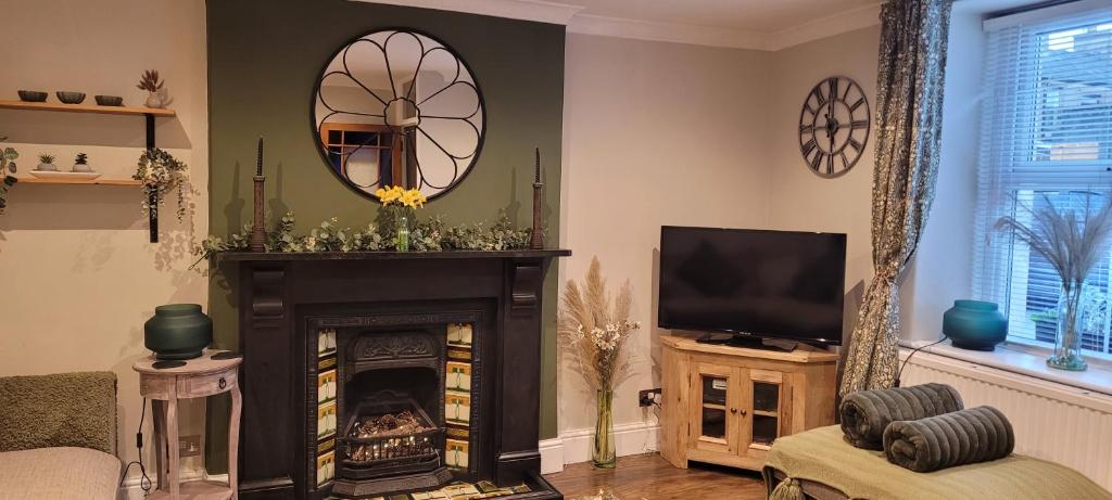 Mill Cottage, Clitheroe - pet-friendly stay