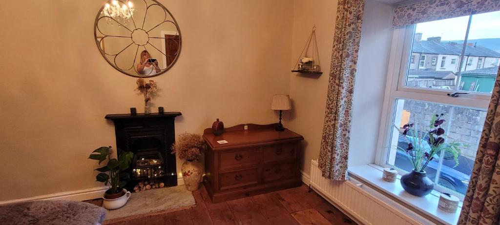 Mill Cottage, Clitheroe photo 4