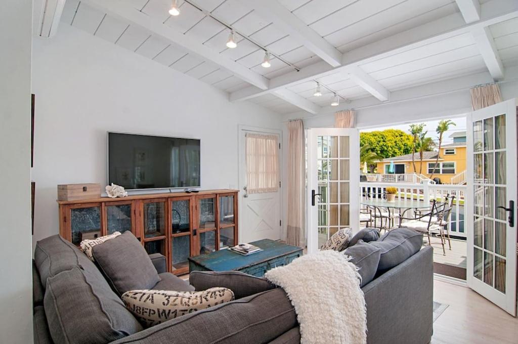 180 Walnut Upper, Carlsbad