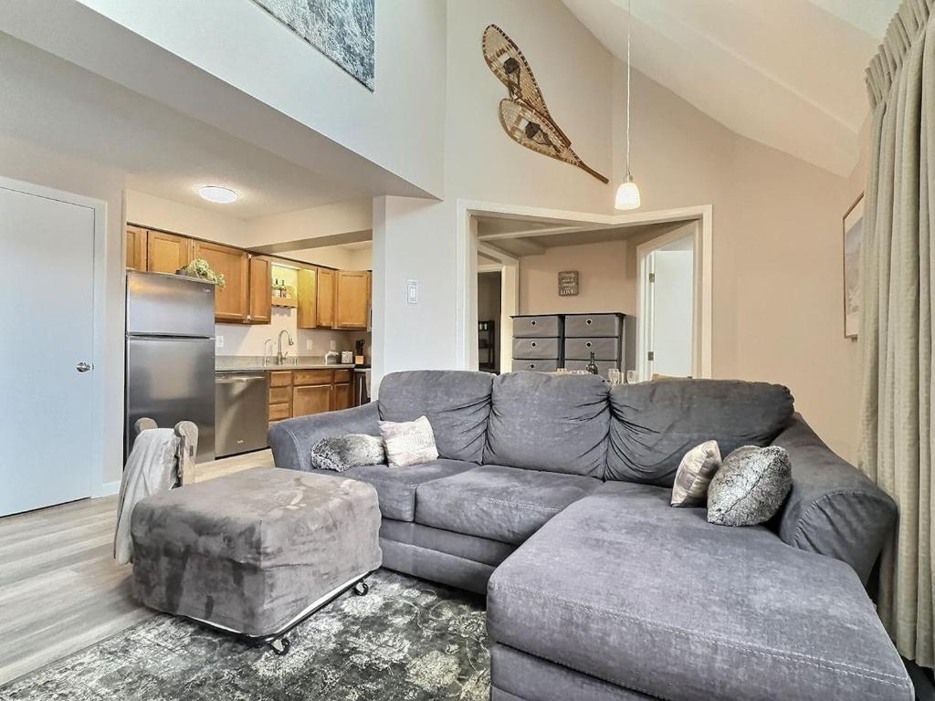 BearNecessities- AC, Pool, Hot Tub, Gym, Sauna, Killington