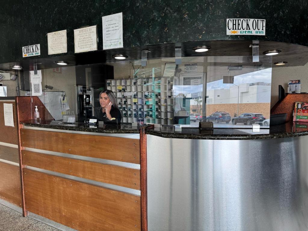 R INN de TIJUANA - 4