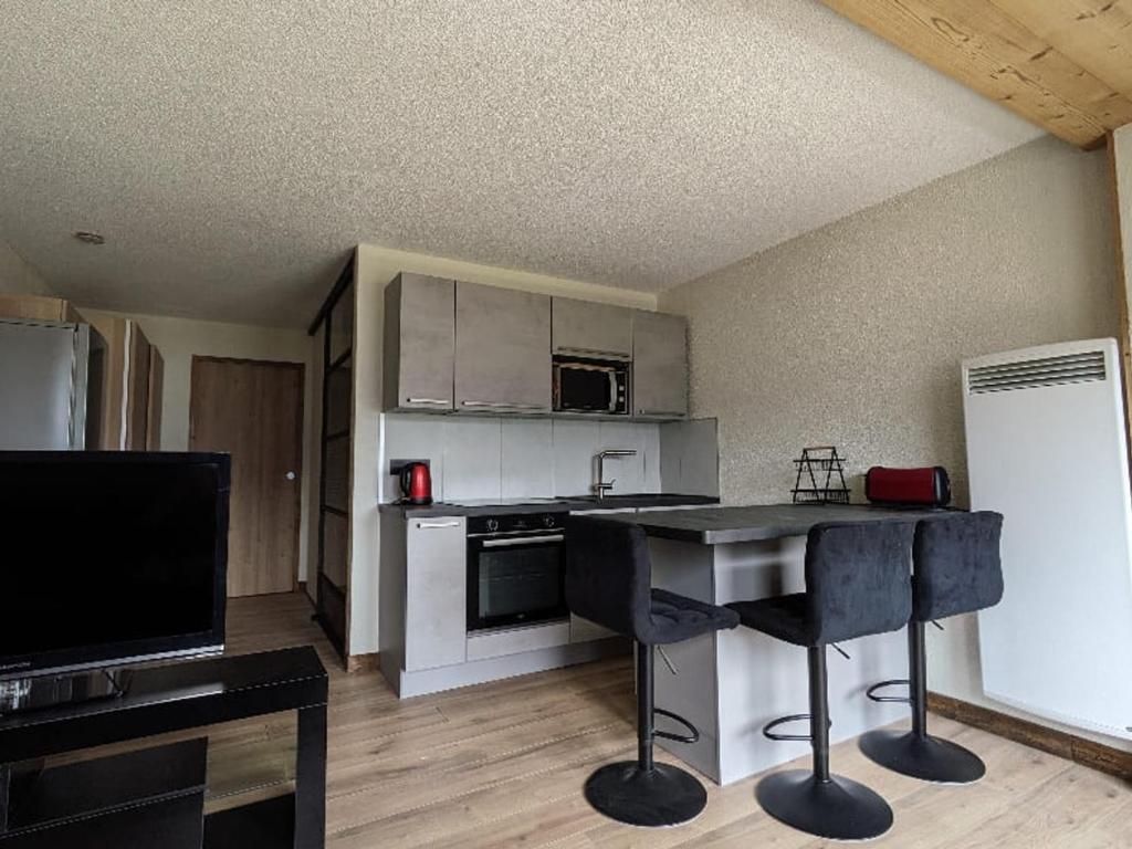 Studio confortable à Châtel avec WiFi et parking couvert - FR-1-676-215 - 2
