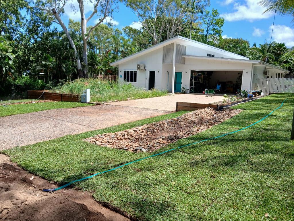 Rosalita, Picnic Bay, Picnic Bay