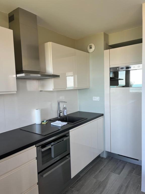 Appartement T2 vue mer - 3