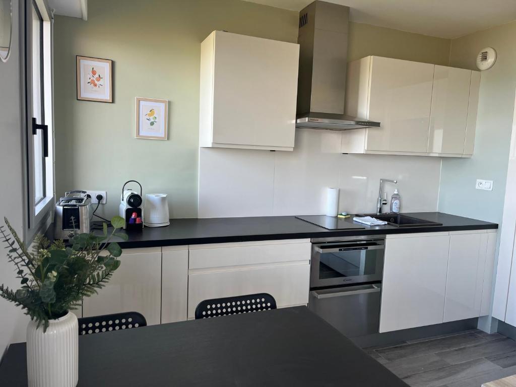 Appartement T2 vue mer - 4