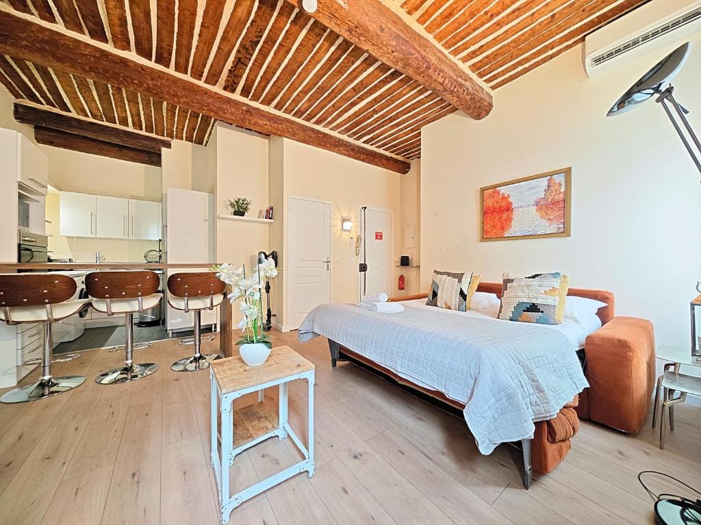 Croisette carre d'or, Cannes