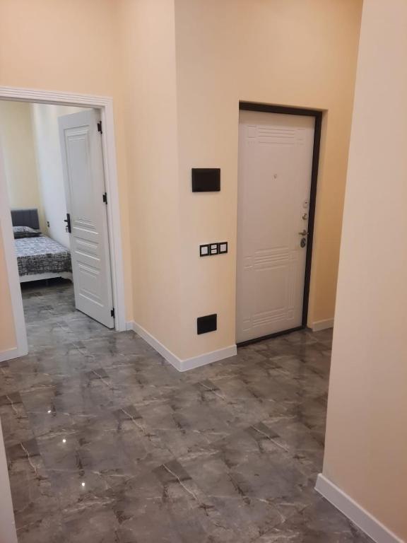 DêlMar Nomeno, Baku