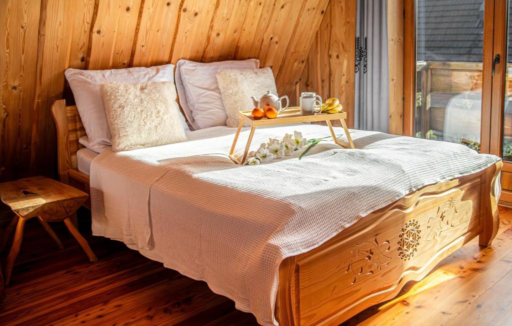 Miętowa Osada Czerwienne, Ciche