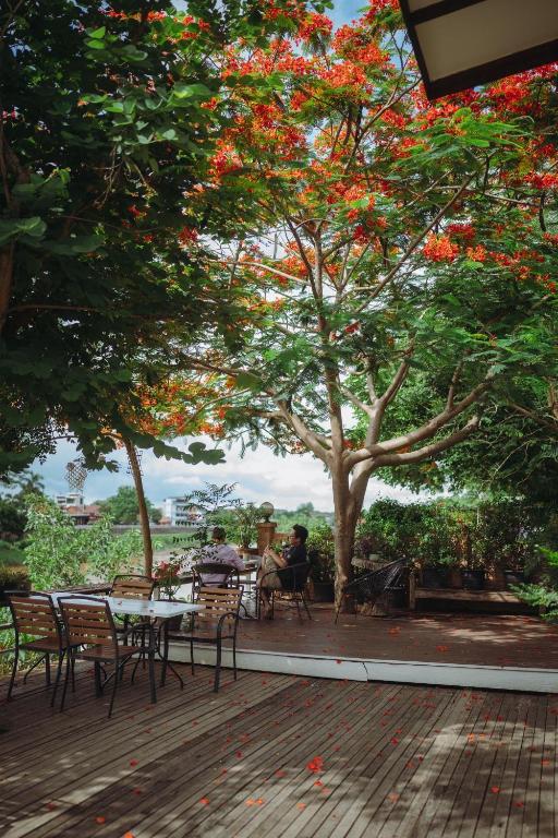 Surrounding environment