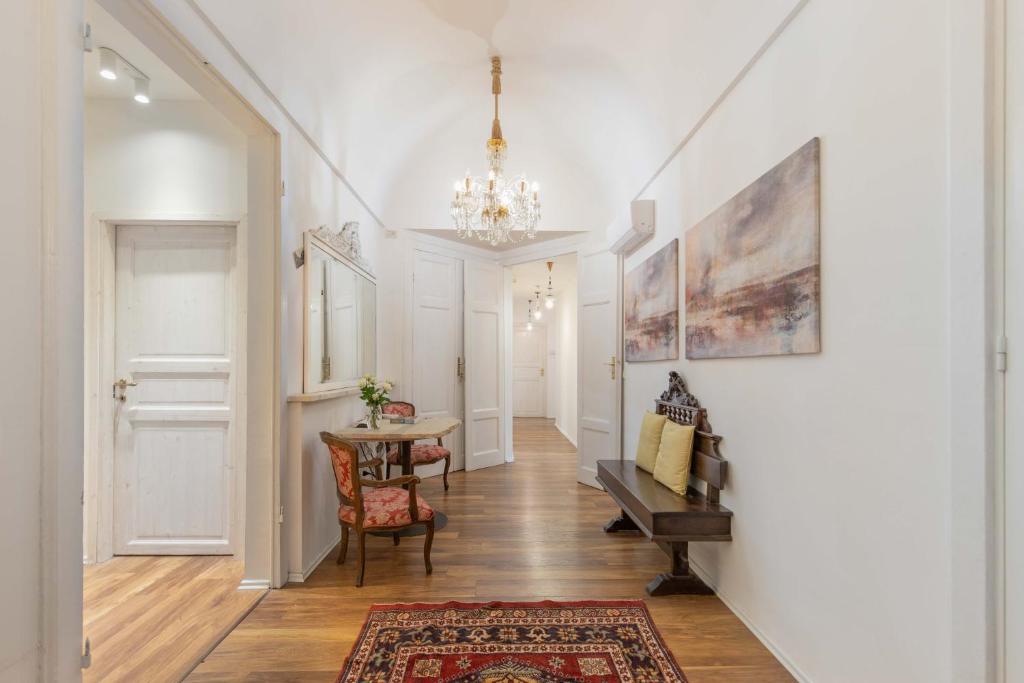 900 - Guest House, Livorno