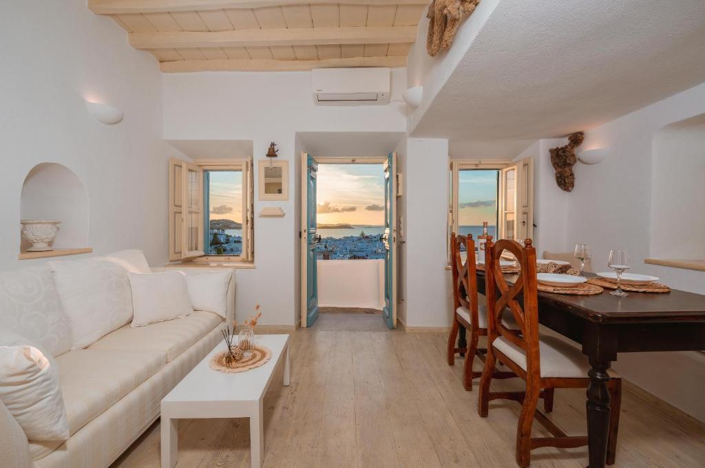 Cielo Azzurro, Mykonos