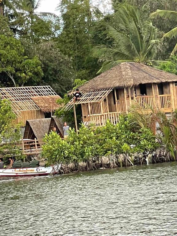 Abucana Camp, Bucana