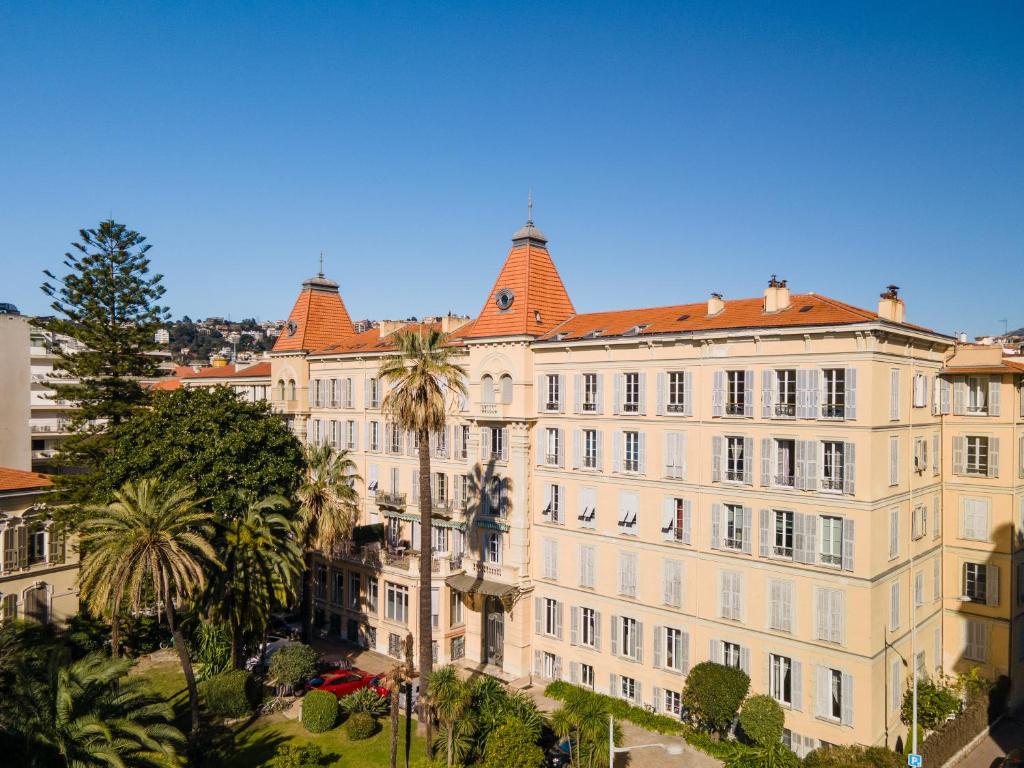 Nice Renting - VICTOR - Historic Palace Luxury 3 Bedrooms - 4