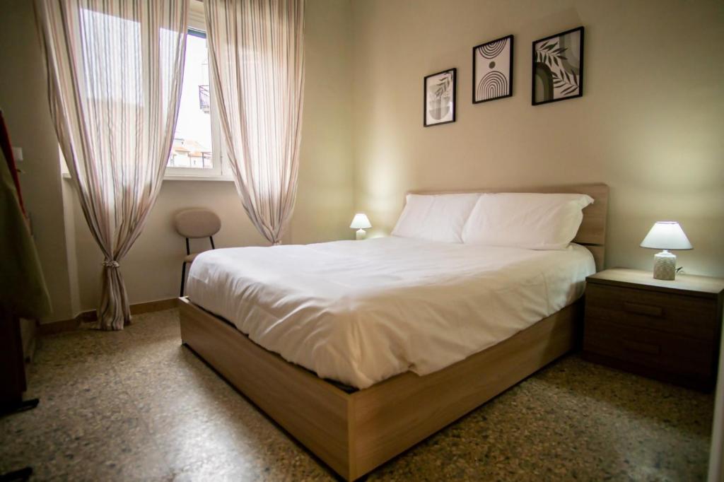 Vatican Comfortable 5 Bedroom Flat - 6 min METRO A by ORPI RENT - 4