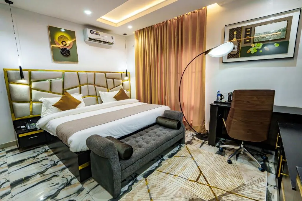 Roston Hotels，位于哈科特港的酒店