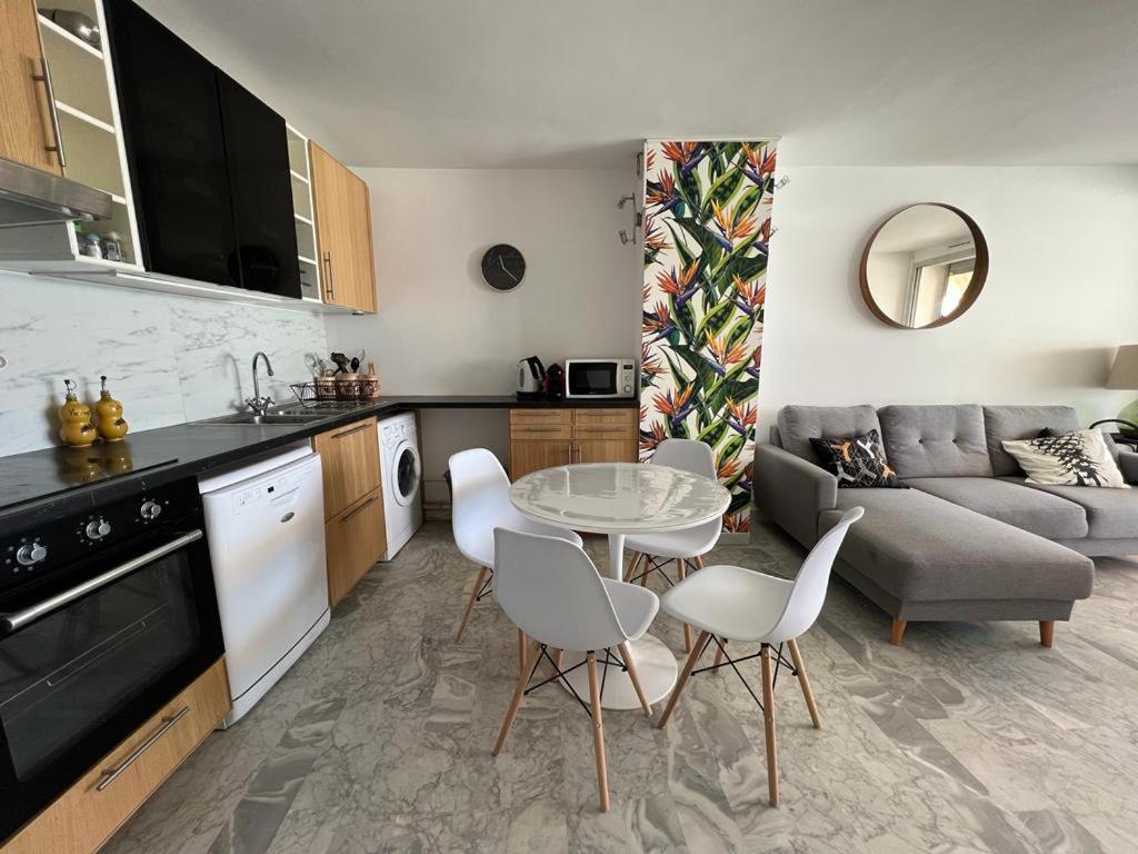 Appartement 4 Pièces, Vue Mer, Piscine et Parking privé - 5