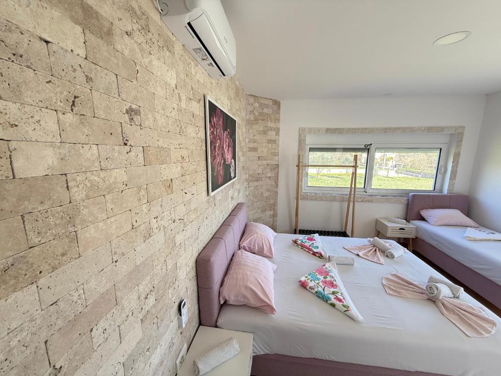 Gjinaj Apartments - 2