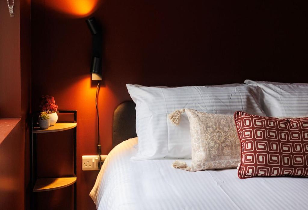 Upper Eastside - King bed & Free bikes, Belfast