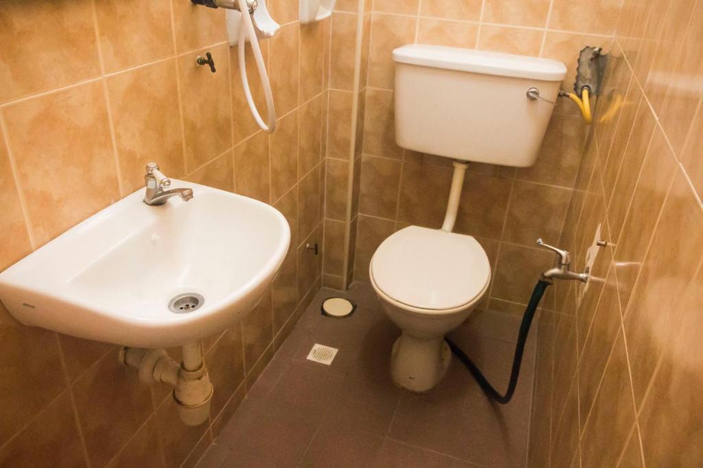 Anggerik Lodging Hotel photo