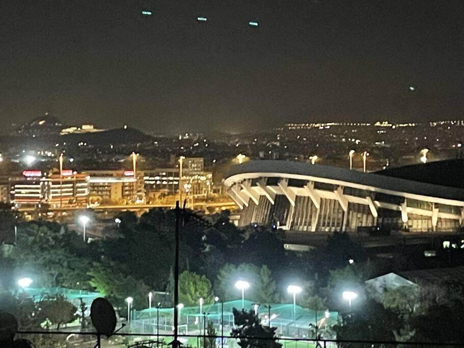 Acropolis View Condo, perfect location!, Pireus