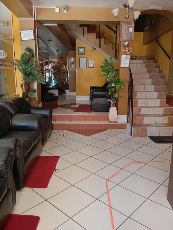 Julio Cesar HOTELES - 2