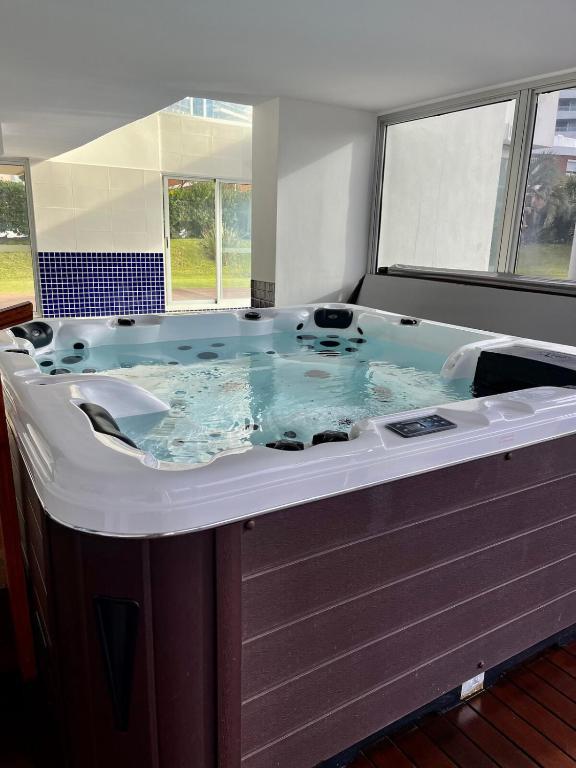 2d Excellent apartment with excellent location! - 4