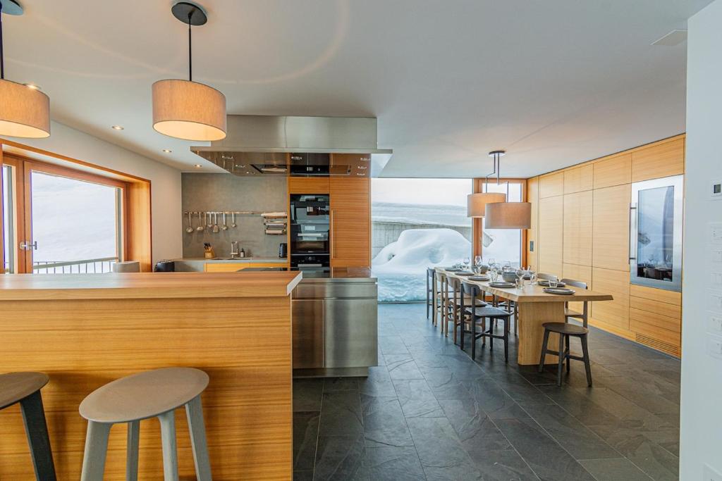 Luxury Panorama Apartment Tola - 5