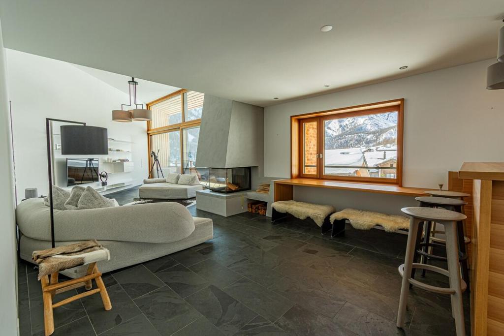 Luxury Panorama Apartment Tola - 4