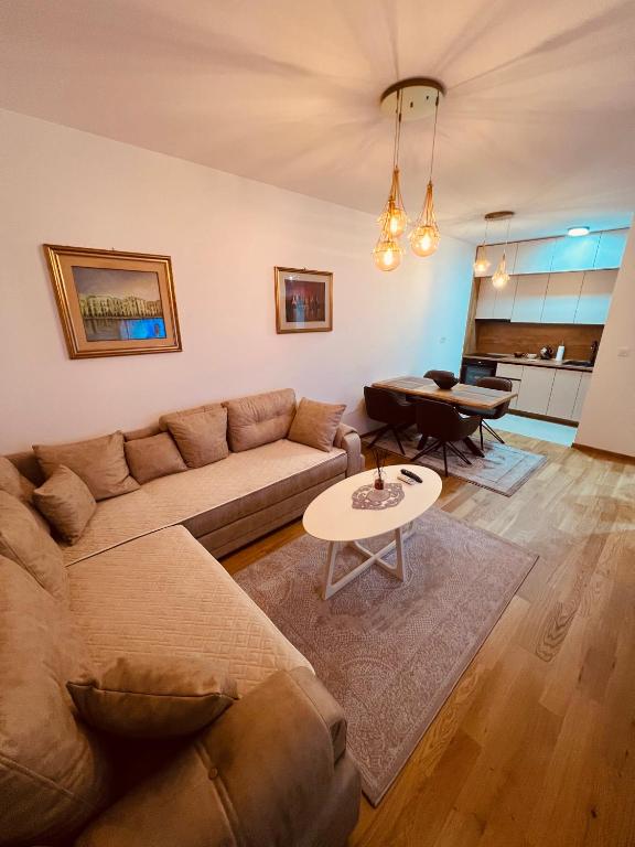 New city apartment - 1