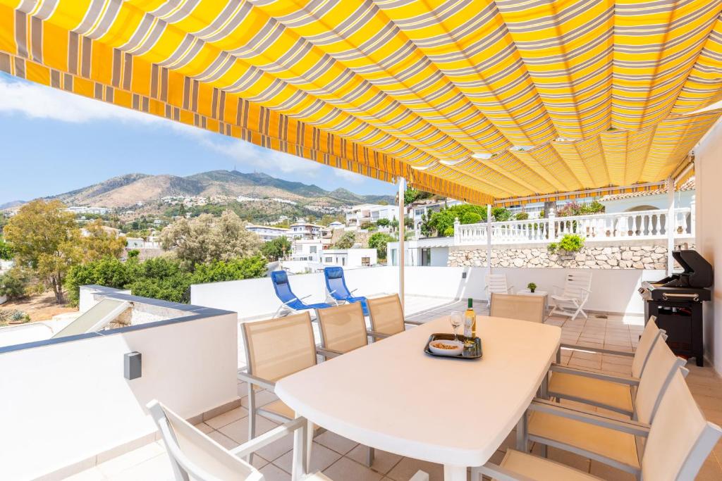 Casa Torremuelle II - Townhouse with private Pool & BBQ near Playa Bonita - 4
