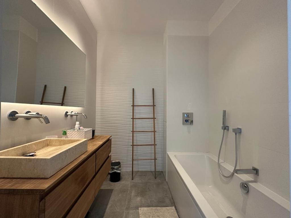 APT avec jardin à 50m des plages et restaurants - 5