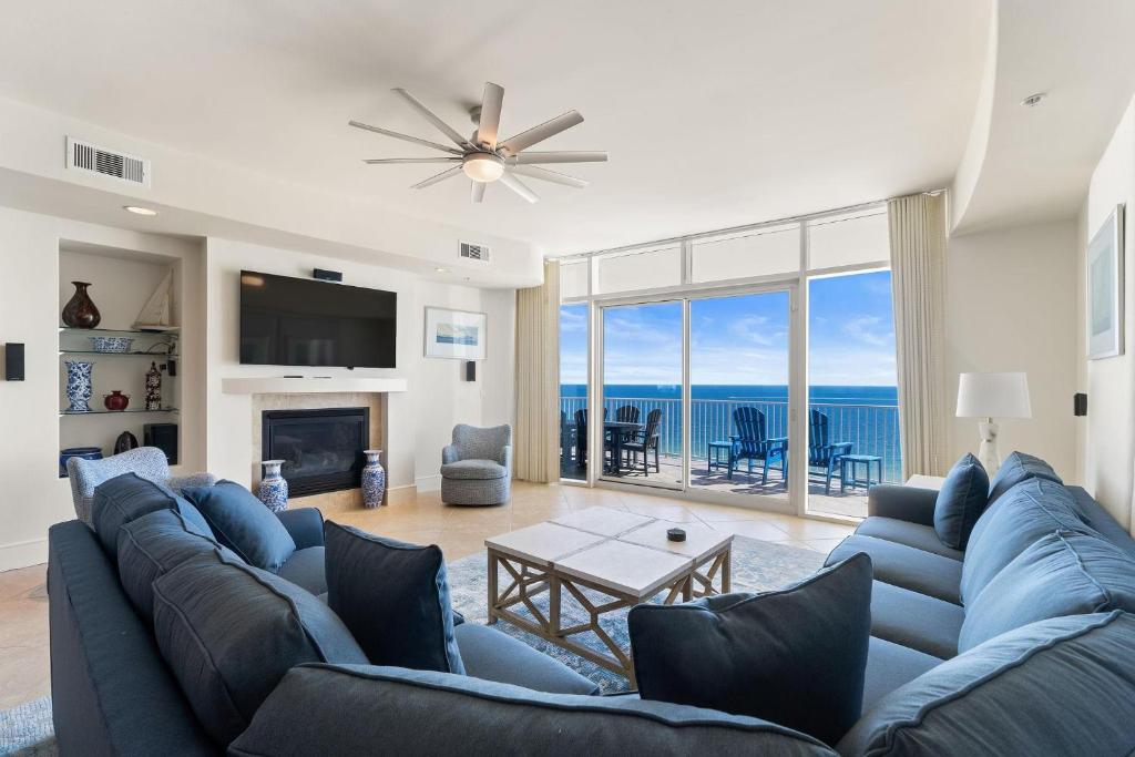 Turquoise D806, Orange Beach