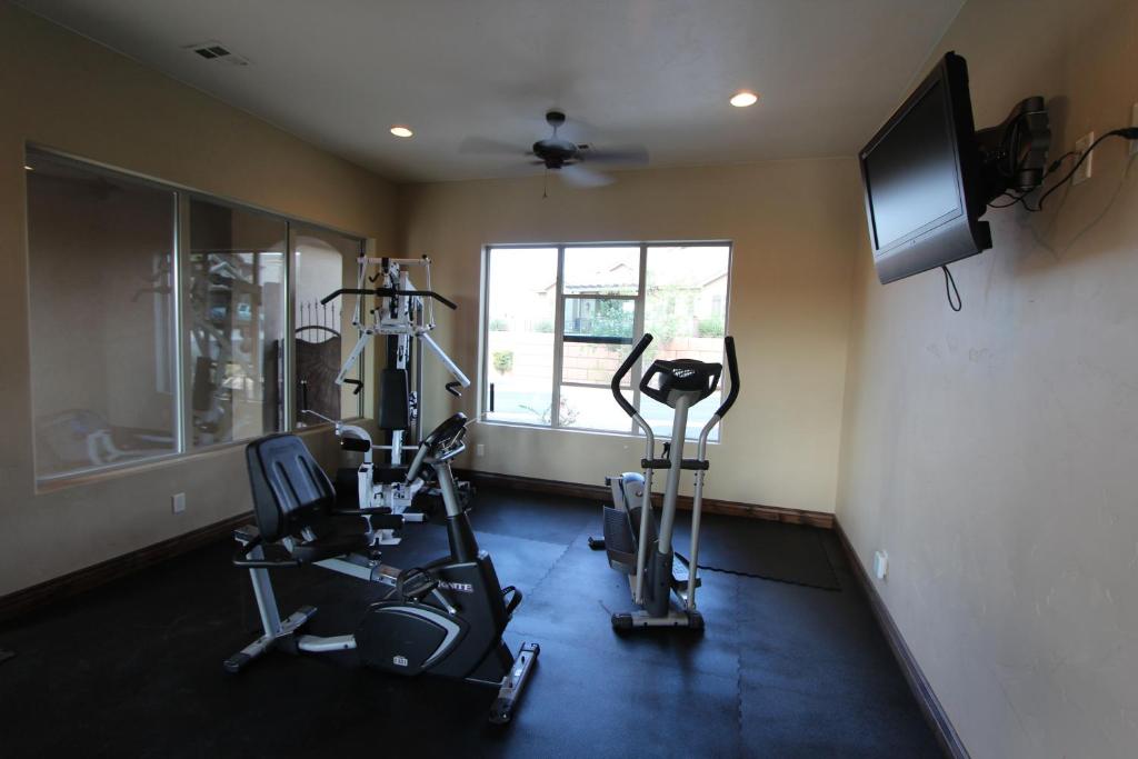 Canyon Villas at Coral Ridge photo