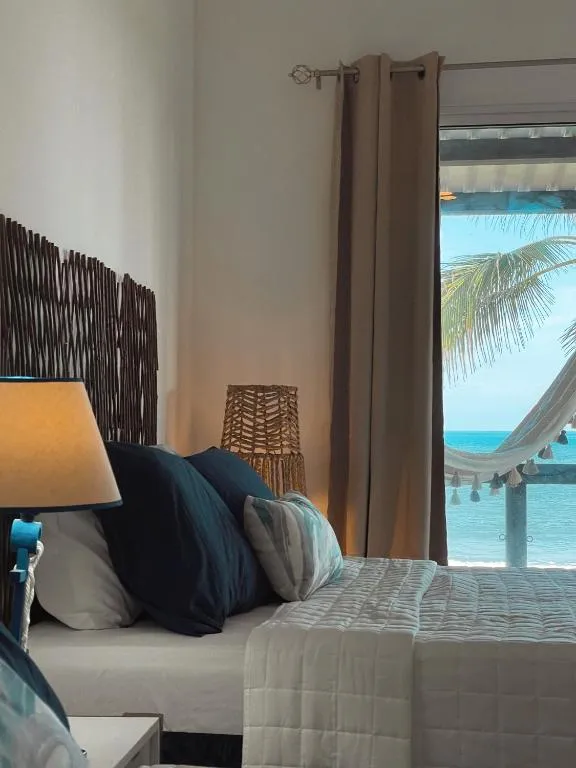 Lali Beach Hotel Boutique, hotel in Sonsonate
