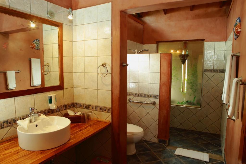 Tenorio Lodge photo