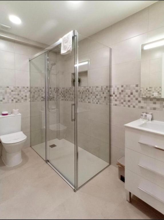 Olivia Apartments TRG - 3