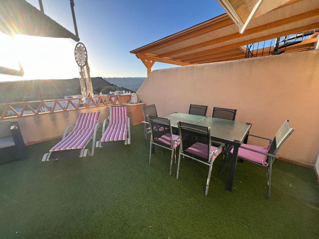 ESTEPONA - WEST CASARES PENTHOUSE 2 slpk PANORAMISCH ZEE EN BERGZICHT - 5