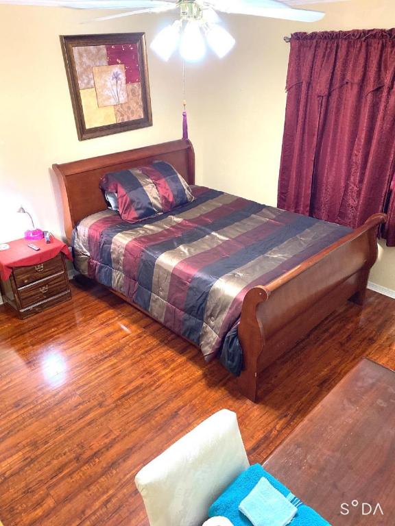 Homestay, Carrollton