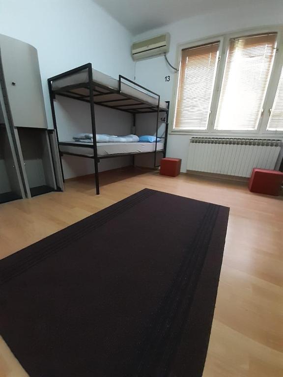 FG 1861 Hostel - 3