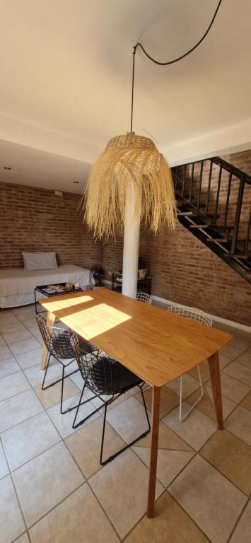 Amplio Duplex frente a Parque Benegas - 1