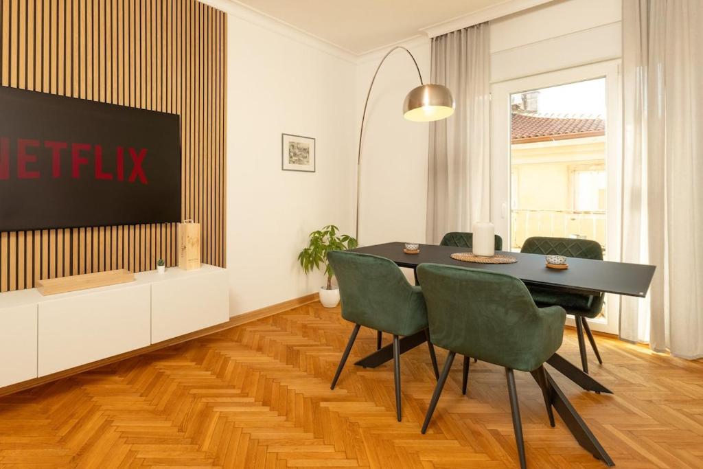 Ponterosso City Center Luxury Apartment FastFibra - 1