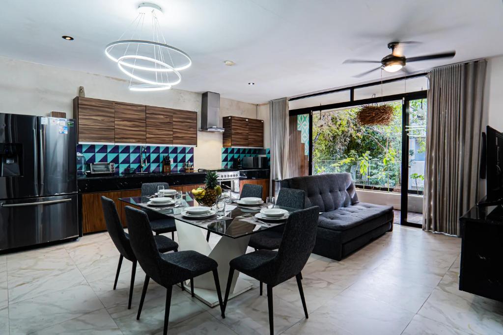 Two-Condos House in Great location with Rooftop and Pool and BBQ - 3
