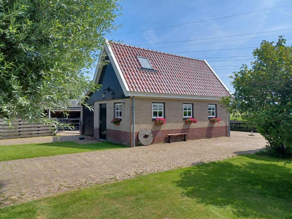 't Veldthuisje, Uitgeest