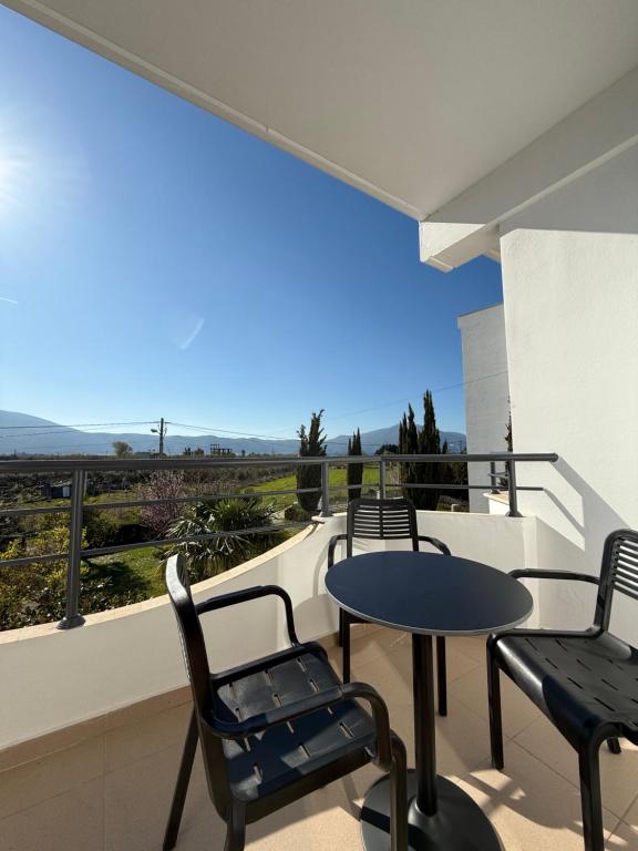 Amare Apartaments, Orikumi