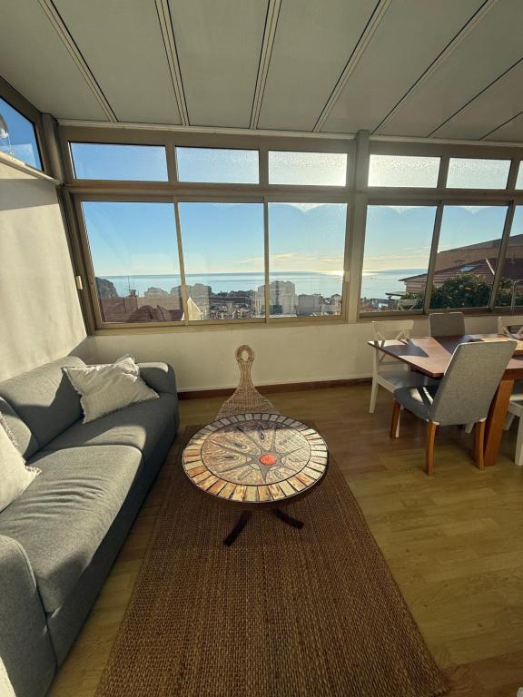 Frontiere de Monaco 3 Pieces Vue Mer - 1