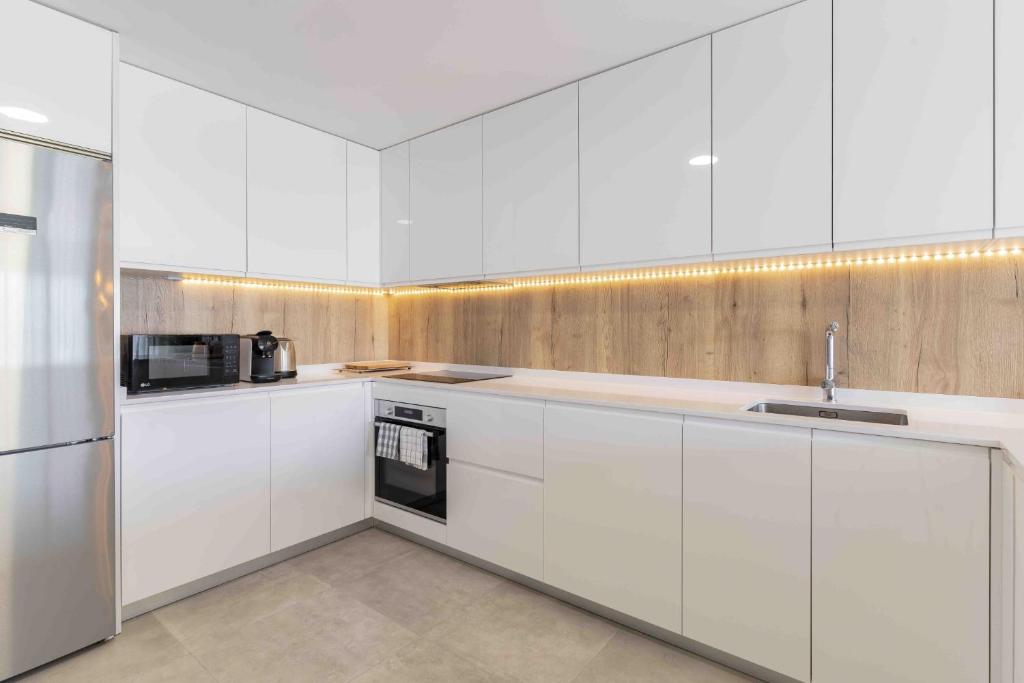 DON LEO Charming 3 Bedroom apartment in Estepona close to the sea - 5