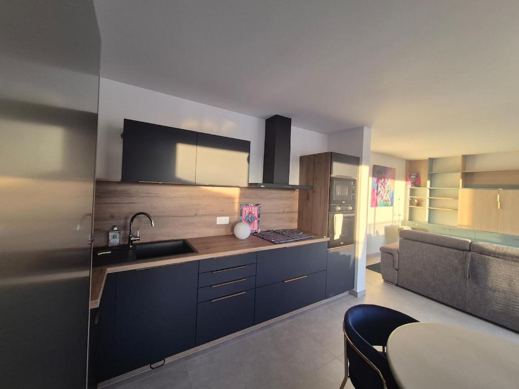 Frida, Terrasse exposée plein sud, Wifi, Parking double, - 5